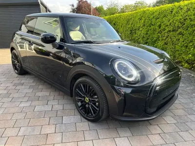 Occasion Mini Cooper SE 135 kW (184 ch) 2023 Noir Citadine