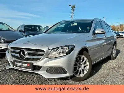 Gebraucht Mercedes C200 Avantgarde 190 PS (139 kW) 2016 Iridiumsilber Kombi