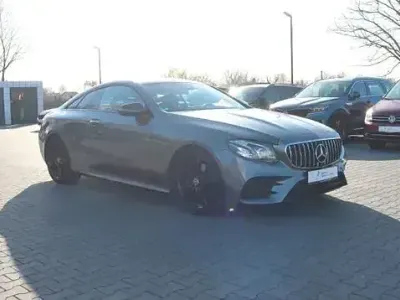 Używany Mercedes E220 AMG 194 KM (142 kW) 2020 Andere Coupe