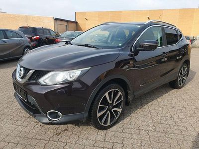 Gebraucht Nissan Qashqai 131 PS (96 kW) 2015 Violett SUV