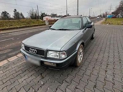 Grau Gebraucht 1994 Audi 80 Limousine | 2.500 €