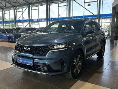 Gebraucht Kia Sorento Platinum 265 PS (194 kW) 2022 Blau (m4b) mineralblau met. (metallic) SUV