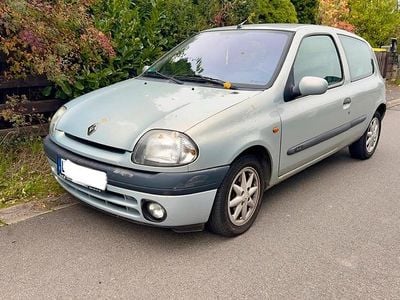 Renault Clio II