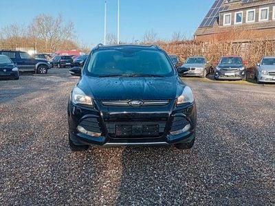 Gebraucht Ford Kuga Trend 150 PS (110 kW) 2016 Schwarz SUV