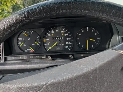 Brugt Mercedes 190 1986 Hvid Sedan