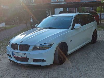 gebraucht BMW 320 320 d DPF Touring Aut.