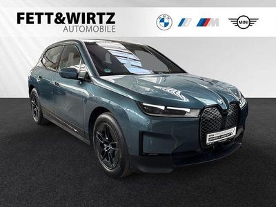 Second-hand BMW iX 239 kW (326 CP) 2025 Albastru SUV