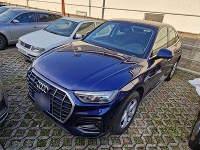 Second-hand Audi Q5 Sportback Advanced 299 CP (219 kW) 2022 Albastru SUV