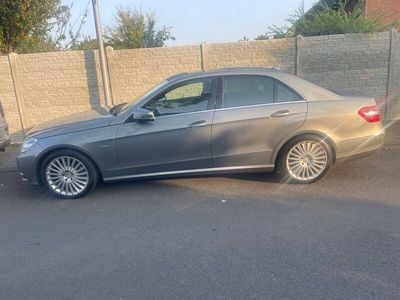 Mercedes E300