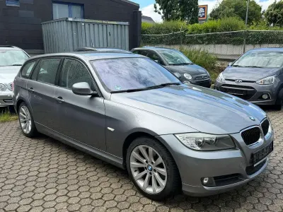 Gebraucht BMW 320 170 PS (125 kW) 2010 Spacegrau metallic Kombi