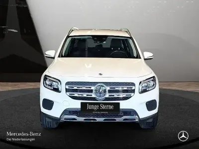 Gebraucht Mercedes GLB200 Progressive 163 PS (119 kW) 2022 Weiß SUV