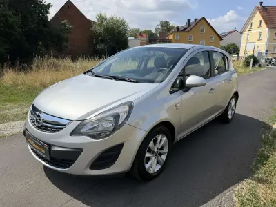 Gebraucht Opel Corsa Energy 87 PS (63 kW) 2014 Argon silber/ice silver (m2) Kleinwagen