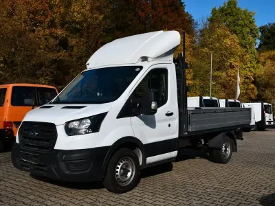 Używany Ford Transit 105 KM (77 kW) 2019 Biały Minivan