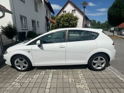 Gebraucht Seat Leon Copa 105 PS (77 kW) 2012 Weiß Limousine