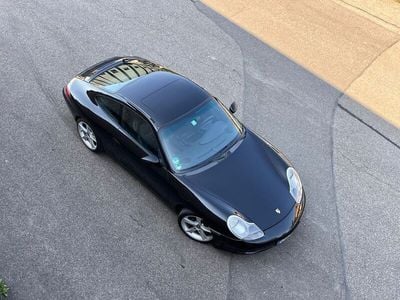 Porsche 911 Carrera