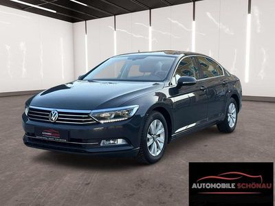 Gebraucht VW Passat Comfortline 150 PS (110 kW) 2015 Grau Limousine