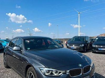 Gebraucht BMW 318 Luxury Line 150 PS (110 kW) 2017 Graukeine angabe Limousine