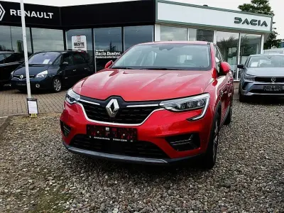 Gebraucht Renault Arkana Equilibre 140 PS (102 kW) 2023 Rot SUV