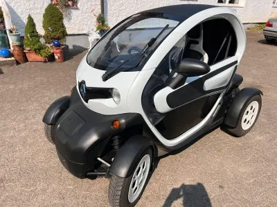 Gebraucht Renault Twizy 8 kW (12 PS) 2012 Weiß Kleinwagen