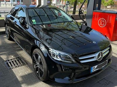 Gebraucht Mercedes C300e Avantgarde 211 PS (155 kW) 2021 Schwarz Limousine