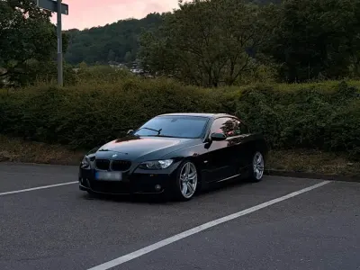 Gebraucht BMW 330 Cabriolet M Sport 231 PS (169 kW) 2008 Schwarz Cabrio