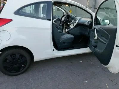 Gebraucht Ford Ka 69 PS (50 kW) 2009 Weiß Kleinwagen