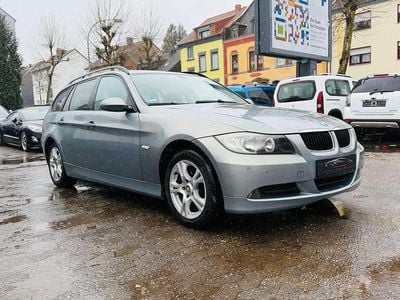 Gebraucht BMW 320 150 PS (110 kW) 2006 Blau Kombi