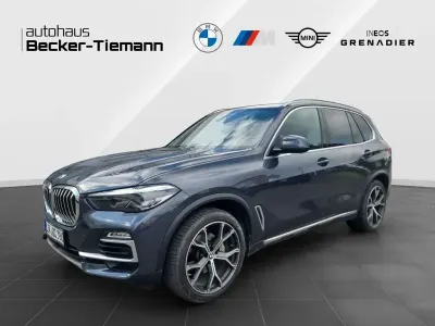 Gebraucht BMW X5 Sport Line 265 PS (194 kW) 2020 Arktikgrau brillanteffekt SUV