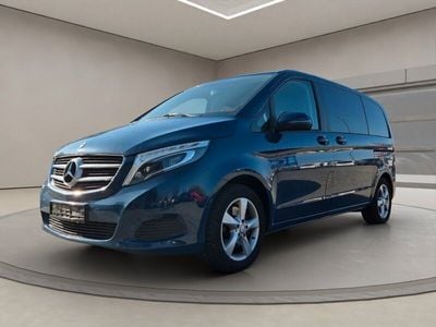 Mercedes V220