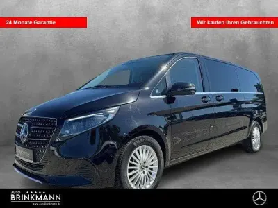 Gebraucht Mercedes V300 Avantgarde 237 PS (174 kW) 2025 Schwarz Van / Kleinbus