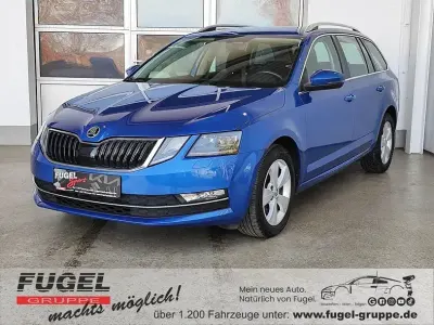 Gebraucht Skoda Octavia Style 116 PS (85 kW) 2019 Raceblau metallic Kombi