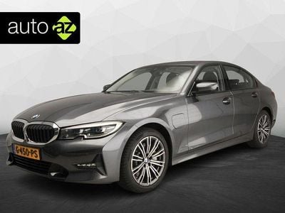 BMW 330e