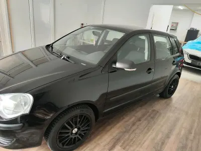 Gebraucht VW Polo 75 PS (55 kW) 2008 Schwarz Kleinwagen