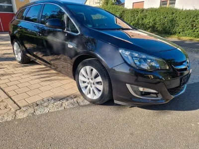 Gebraucht Opel Astra 170 PS (125 kW) 2016 Limousine