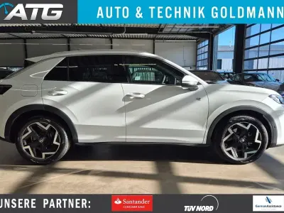Neu VW T-Roc Cabriolet R-line 150 PS (110 kW) 2026 Weiß SUV