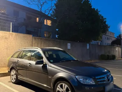 Second-hand Mercedes C220