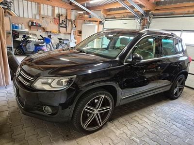 Schwarz Gebraucht 2012 VW Tiguan Sportline SUV | 7.900 € (Superpreis)