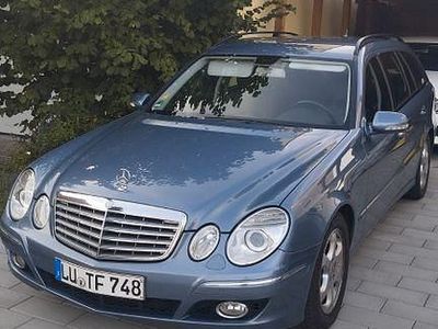 Mercedes E320
