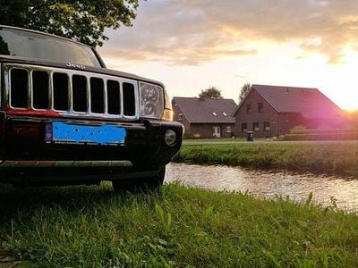 Gebraucht Jeep Commander Limited 218 PS (160 kW) 2009 Schwarz SUV