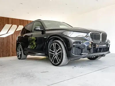 Gebraucht BMW X5 M Sport 396 PS (291 kW) 2023 Schwarz SUV