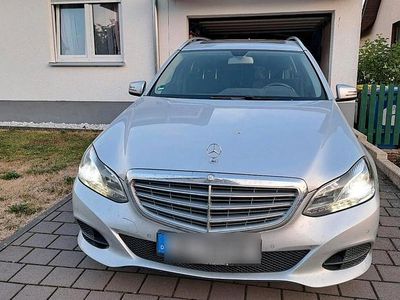 Mercedes E220