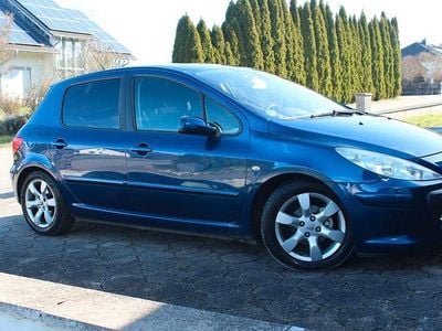 Gebraucht Peugeot 307 Premium 109 PS (80 kW) 2006 Blau Limousine