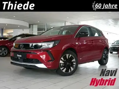 Usado Opel Grandland X Edition 224 HP (164 kW) 2023 Vermelho SUV