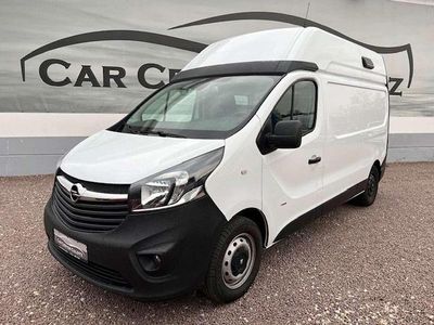 Gebraucht Opel Vivaro 145 PS (106 kW) 2017 Weiß Van / Kleinbus