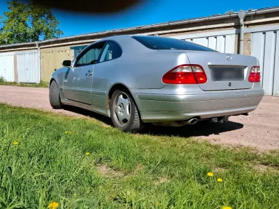 Brugt Mercedes CLK200 163 HK (119 kW) 2001 Sølv Coupe