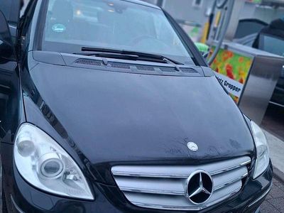 Gebraucht Mercedes B200 140 PS (102 kW) 2005 Schwarz Van / Kleinbus