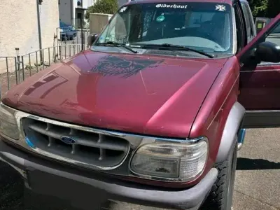 Gebraucht Ford Explorer 156 PS (114 kW) 1995 Rot SUV