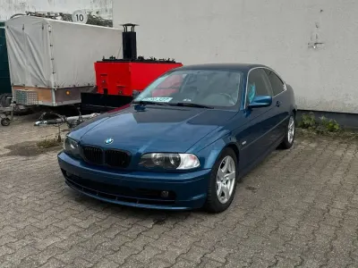 Gebraucht BMW 325 192 PS (141 kW) 1999 Blau Coupé