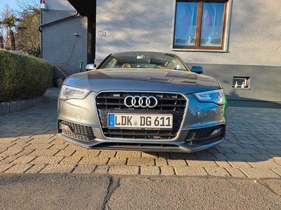 Gebraucht Audi A5 Sport 177 PS (130 kW) 2014 Grau Coupé