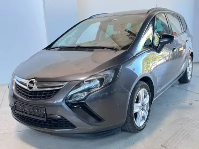 Gebraucht Opel Zafira Tourer Edition 140 PS (102 kW) 2012 Grau Van / Kleinbus